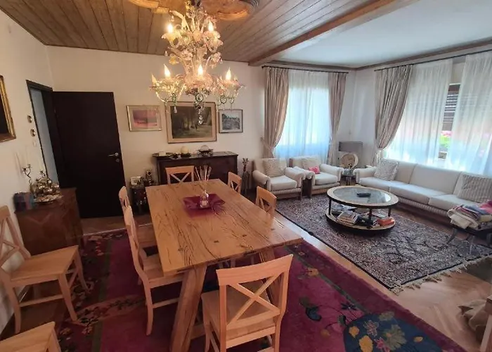 Big Giulia's Appartement *